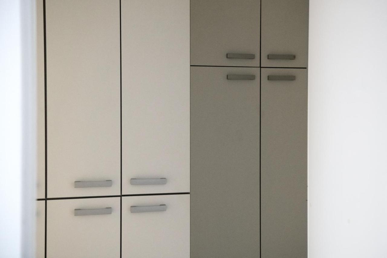 Flexible Selfcheckins 15 & 19 - Zagreb - Garage - Loggia - New - Apartments Repinc Екстериор снимка